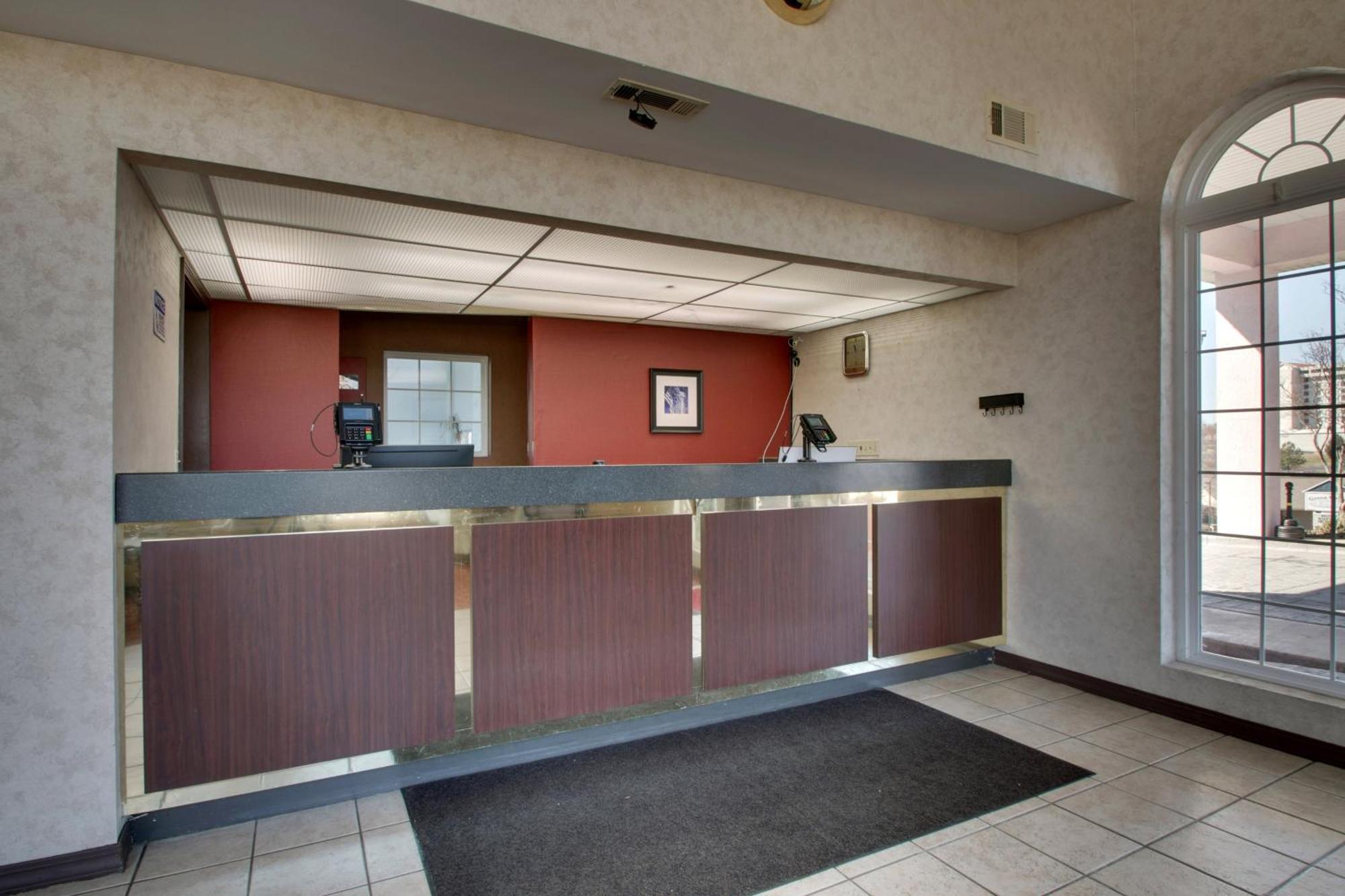 Angel Inn - Central Branson Eksteriør billede