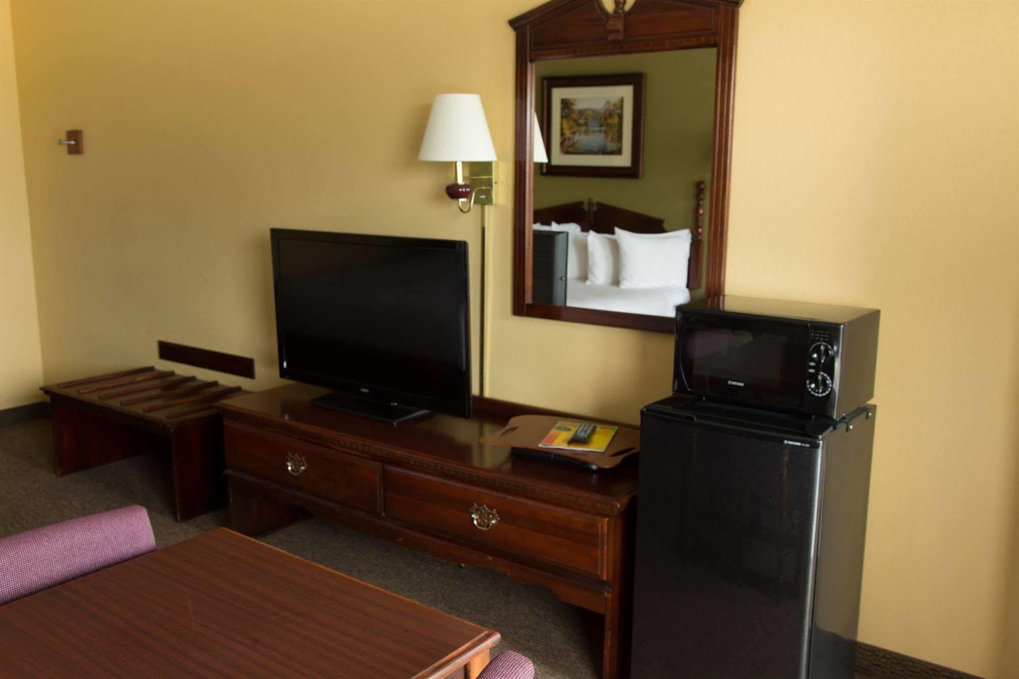 Angel Inn - Central Branson Eksteriør billede