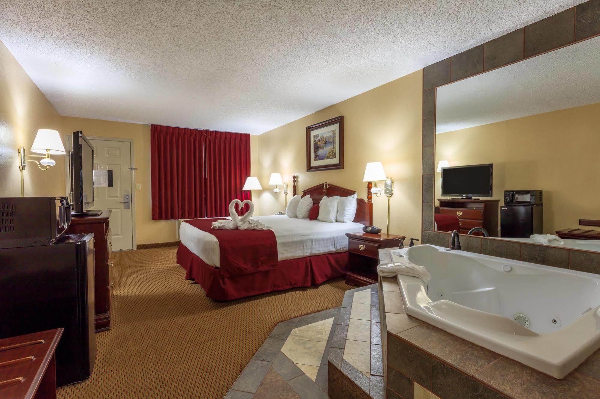 Angel Inn - Central Branson Eksteriør billede