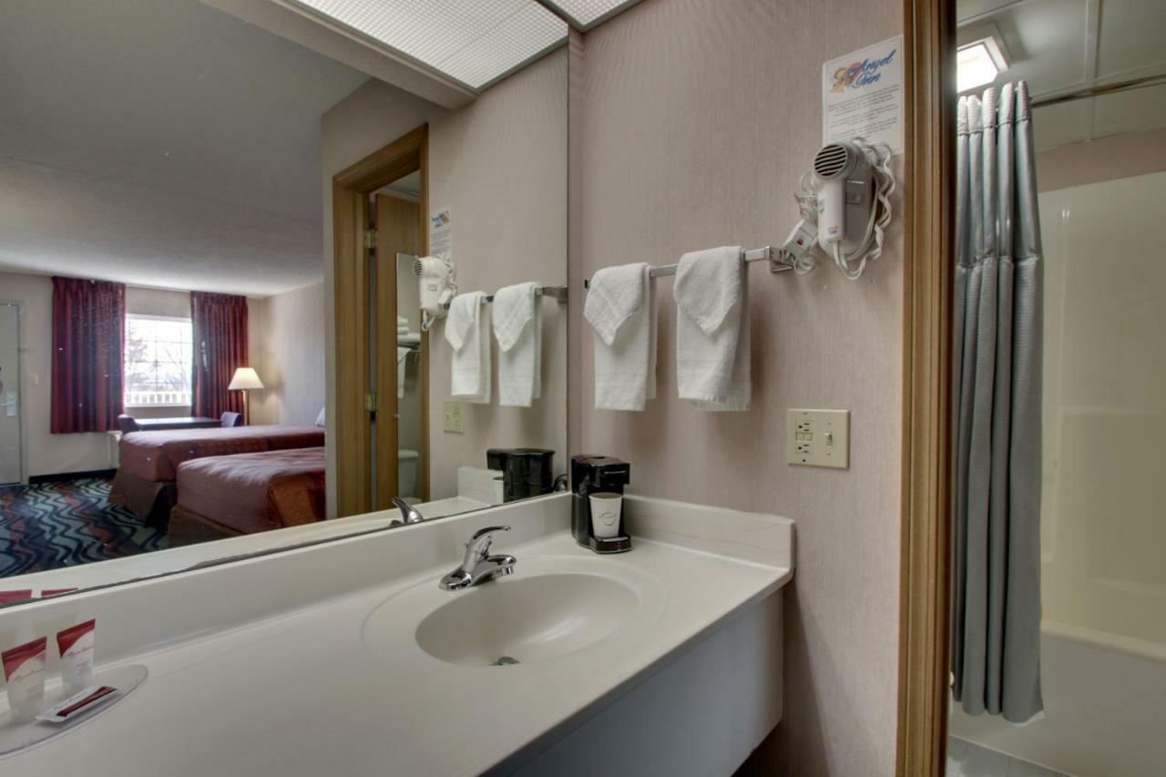 Angel Inn - Central Branson Eksteriør billede