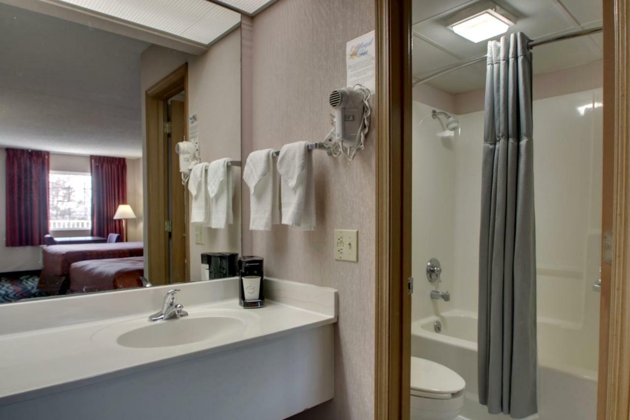 Angel Inn - Central Branson Eksteriør billede